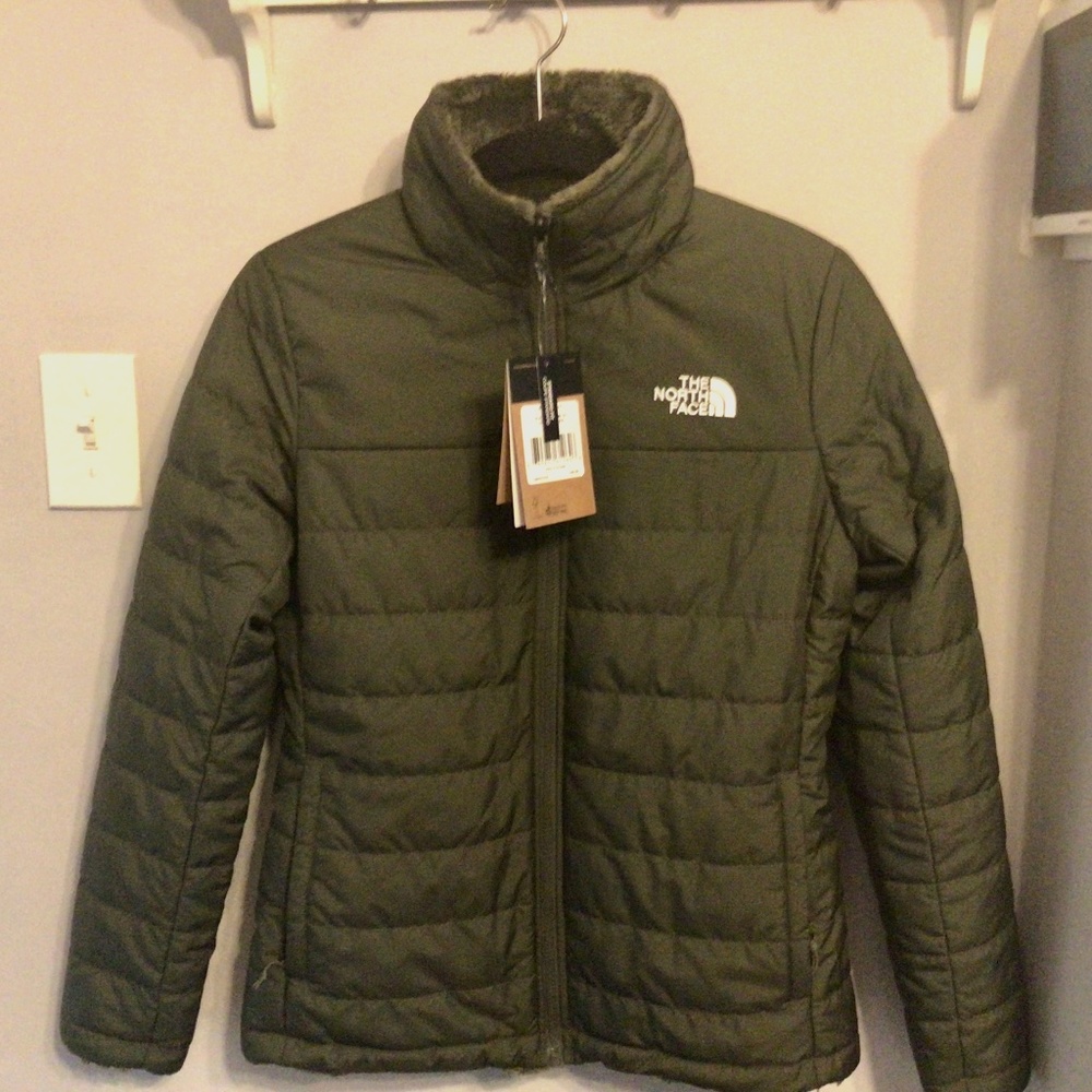 NWT The North Face Reversible Jacket size S